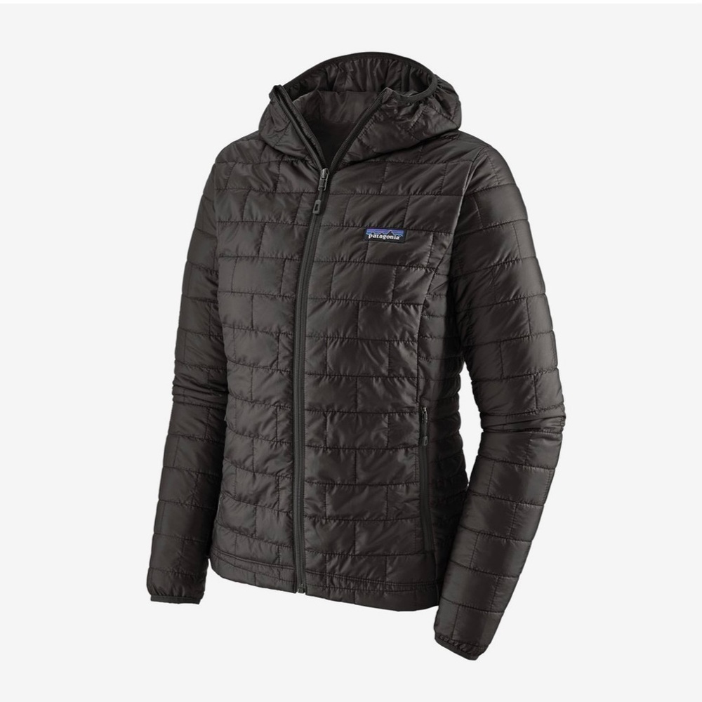 Woman’s Patagonia Nano Puff Jacket